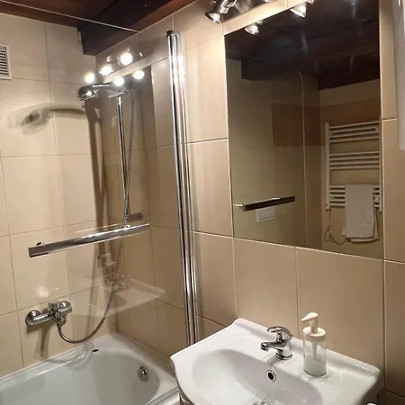 St Gertruda Apartment Free Parking Citybeat#2 Krakau Exterior foto